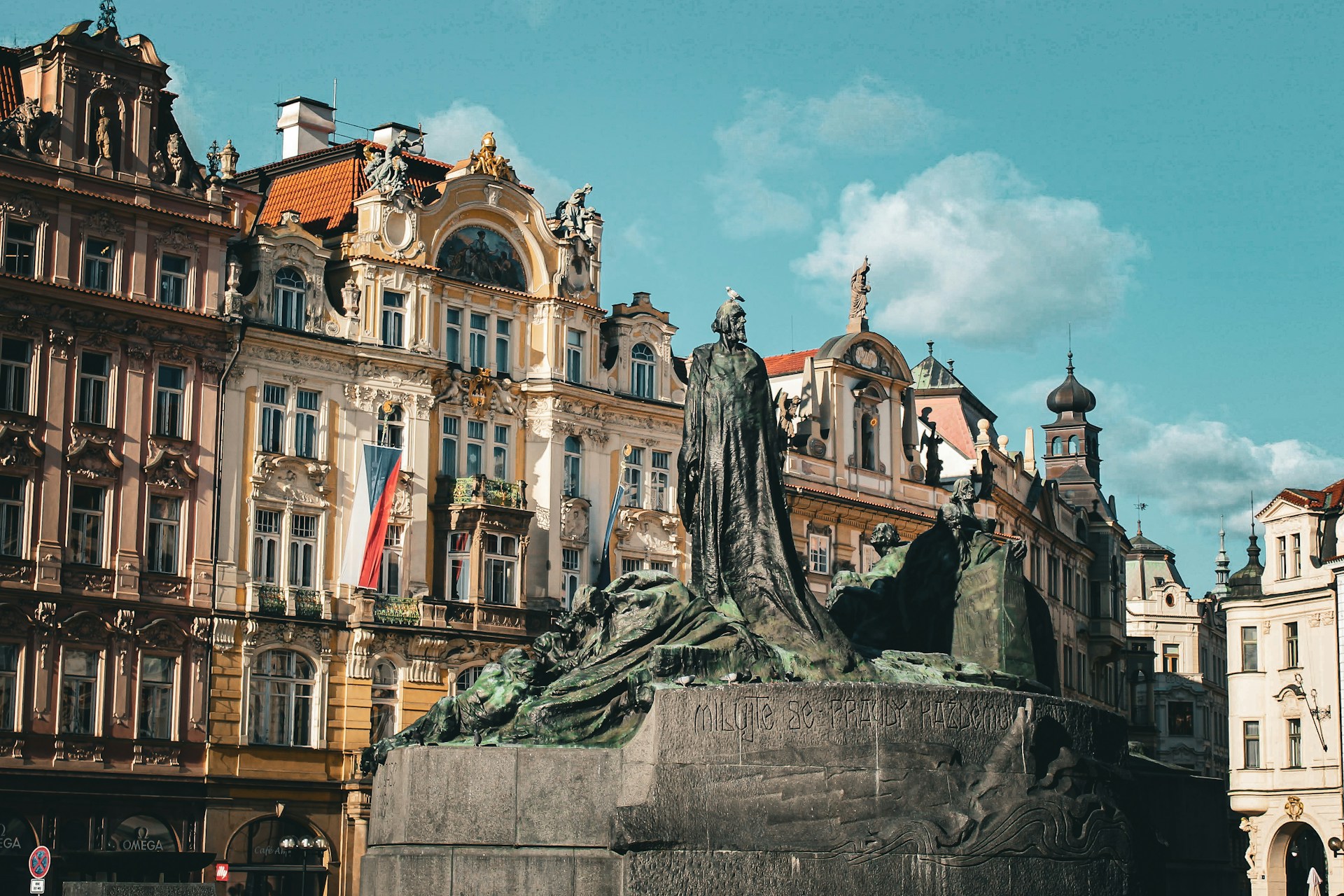 IT Deployment Services in Czechia