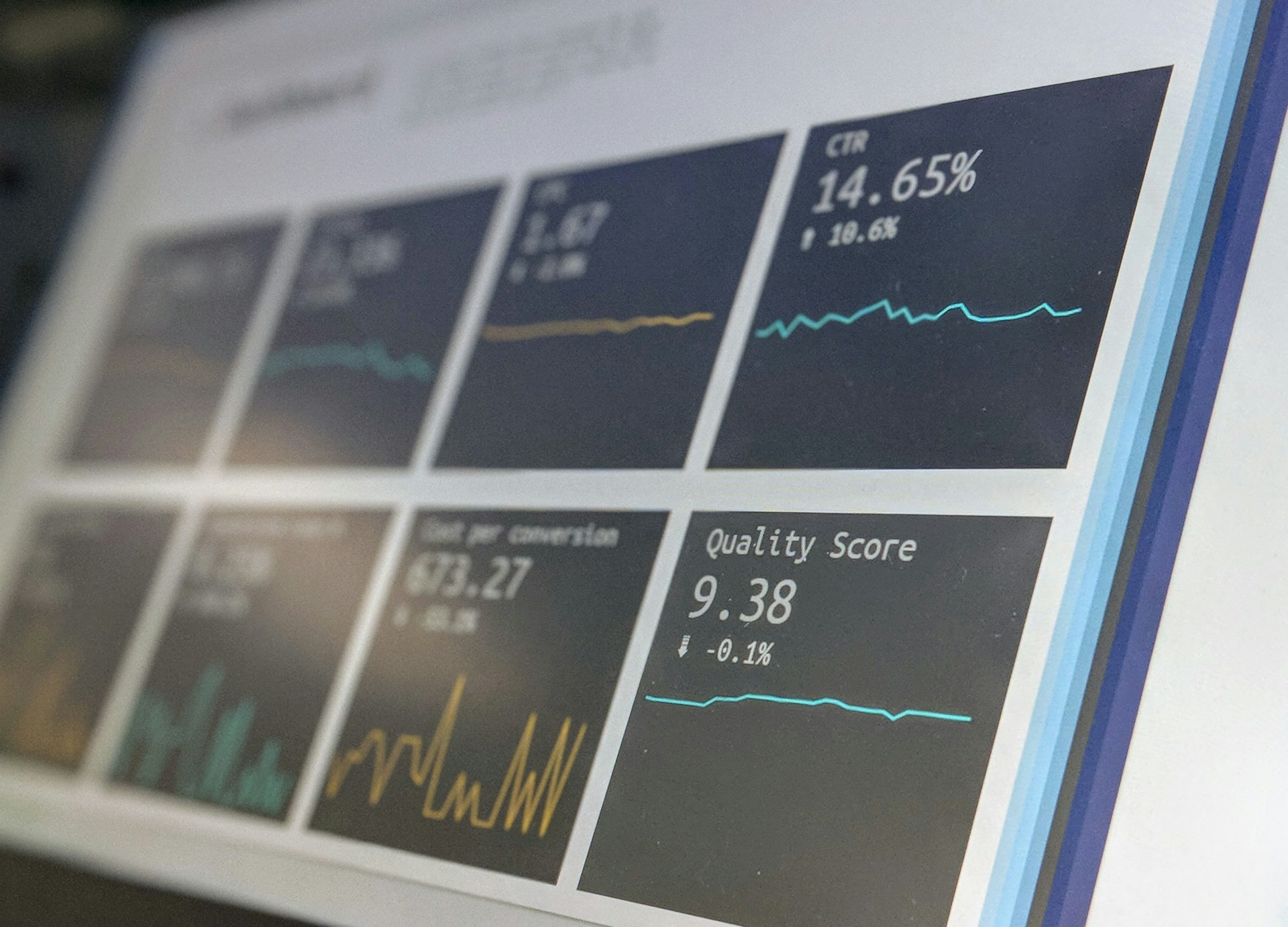Esevel - How to Manage IT Suppliers Effectively
